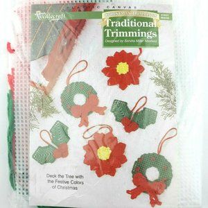 Needlecraft Shop Christmas Trimmings Traditional Trimmings Plastic Canvas